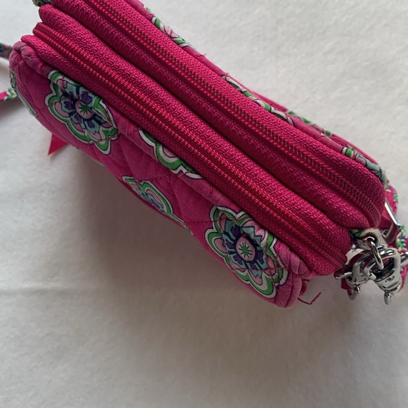 Vera Bradley Wallet with Wristlet & Crossbody Straps - Picture 3 of 8